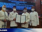 Para pimpinan DPRD dan Plt Bupati Kudus usai sidang paripurna DPRD Kudus (Foto: istimewa)