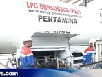 Perkuat Penyaluran LPG, Pertamina Patra Niaga JBT Terima Penyaluran LPG dari Kapal Gas Arimbi