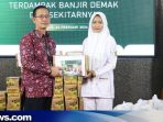 Mahasiswa Kampus di Kudus yang Terdampak Banjir Terima Bantuan