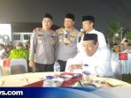 Bersedia Dialog Bersama, Wakil Ketua MUI Kudus Terima Hadiah Sepeda dari Kapolda Jateng Bersedia Dialog Bersama, Wakil Ketua MUI Kudus Terima Hadiah Sepeda dari Kapolda Jateng