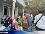Relawan Imam Baikuni Bagikan Sembako Tahap Pertama di Kecamatan Dawe Kudus