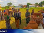 Kirab Budaya Grebeg Suro Desa Tumpangkrasak Kudus Diwarnai Prosesi Penyatuan 4 Air Punden Kirab Budaya Grebeg Suro Desa Tumpangkrasak Kudus Diwarnai Prosesi Penyatuan 4 Air Punden