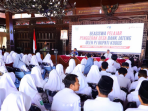 Generasi Muda Penggerak Desa di Kudus Terima Beasiswa