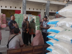 Respon Temuan Beras Premium Oplosan di Tingkat Nasional, Satgas Pangan Kudus Langsung Sidak Respon Temuan Beras Premium Oplosan di Tingkat Nasional, Satgas Pangan Kudus Langsung Sidak