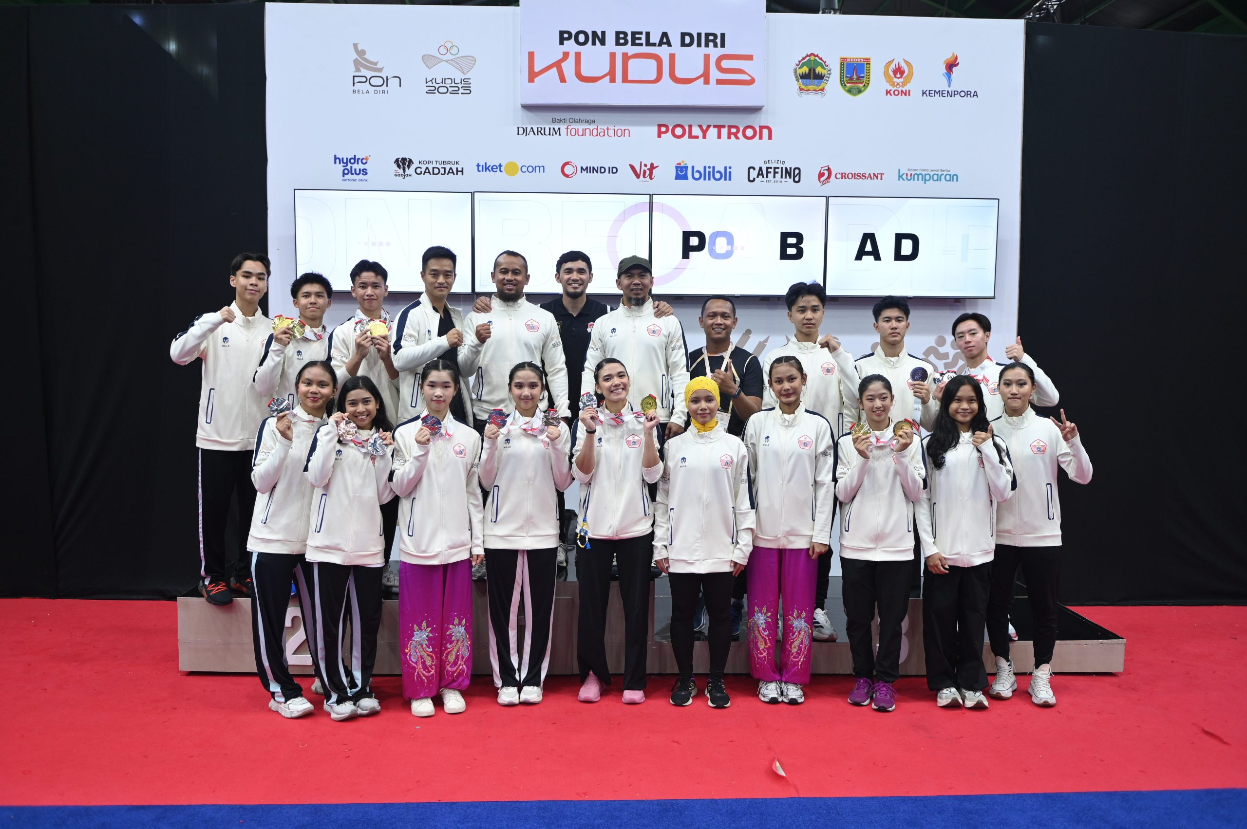 DKI Jakarta ‘Menyalip di Tikungan Terakhir’, Rebut Juara Umum PON Bela Diri Kudus 2025