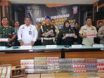 Bea Cukai Kudus Musnahkan 10,8 Juta Batang Rokok Ilegal, Selamatkan Potensi Negara Rp10,36 Miliar Bea Cukai Kudus Musnahkan 10,8 Juta Batang Rokok Ilegal, Selamatkan Potensi Negara Rp10,36 Miliar