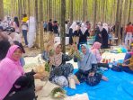 Transaksi Uang Kayu Hingga Suasana Alas Jati, Pasar Sarwono Wonosoco Semakin Diminati Transaksi Uang Kayu Hingga Suasana Alas Jati, Pasar Sarwono Wonosoco Semakin Diminati