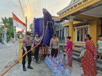 Warga Glagahwaru Kekurangan Air, Polres Kudus Salurkan 24 Ribu Liter Bantuan Warga Glagahwaru Kekurangan Air, Polres Kudus Salurkan 24 Ribu Liter Bantuan