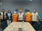 OJK Serahkan Dua Tersangka Kasus Dugaan Korupsi Perbankan BPR DCN Malang ke Jaksa