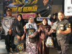Lindu Aji Kudus Bagikan Ratusan Paket Sembako dalam Jumat Berkah